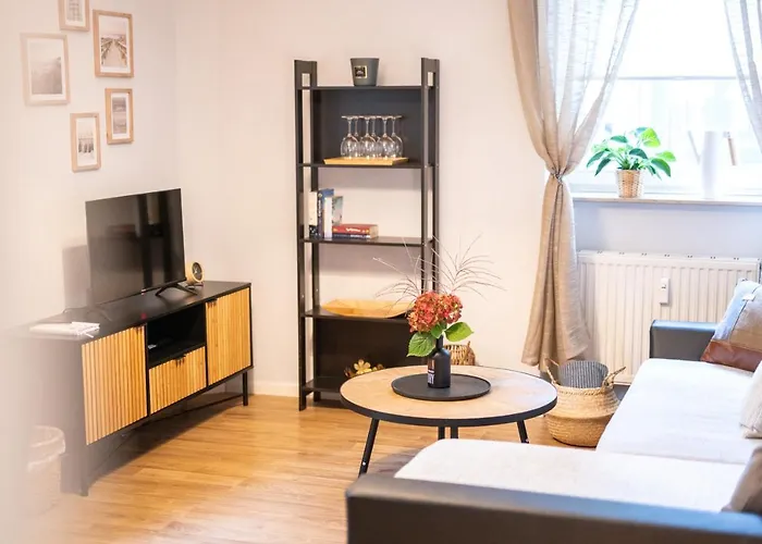 Toni Charming Apartment Im Idyllischem Villenviertel Mit Netflix