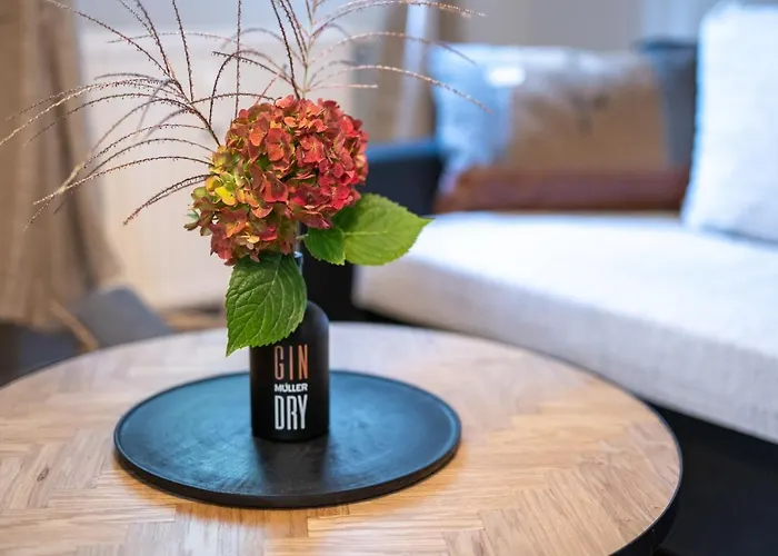 Toni Charming Apartment Im Idyllischem Villenviertel Mit Netflix